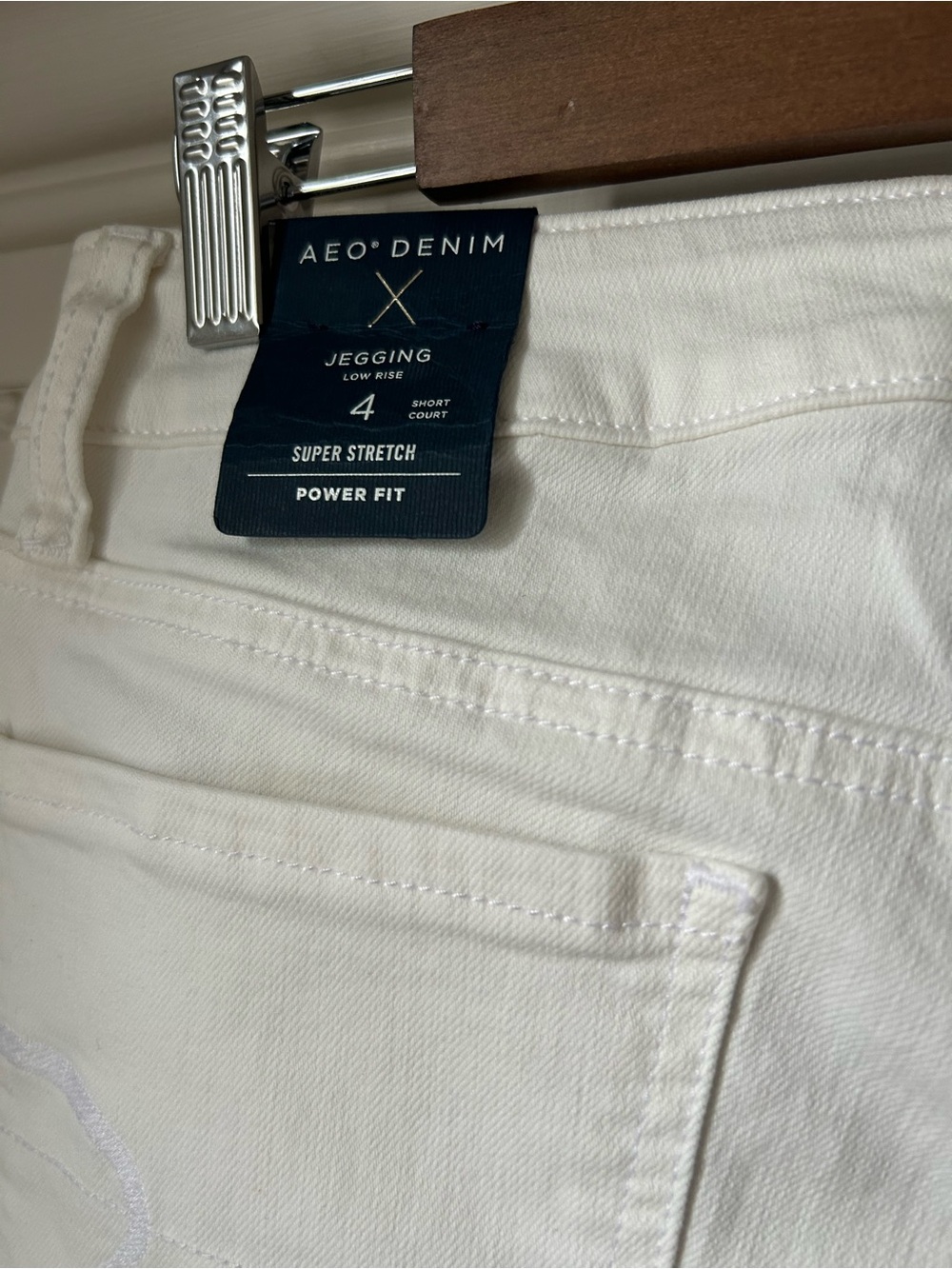 American Eagle Outfitters White Super Stretch Jegging Pants 4 Short Low Rise - Picture 10 of 13